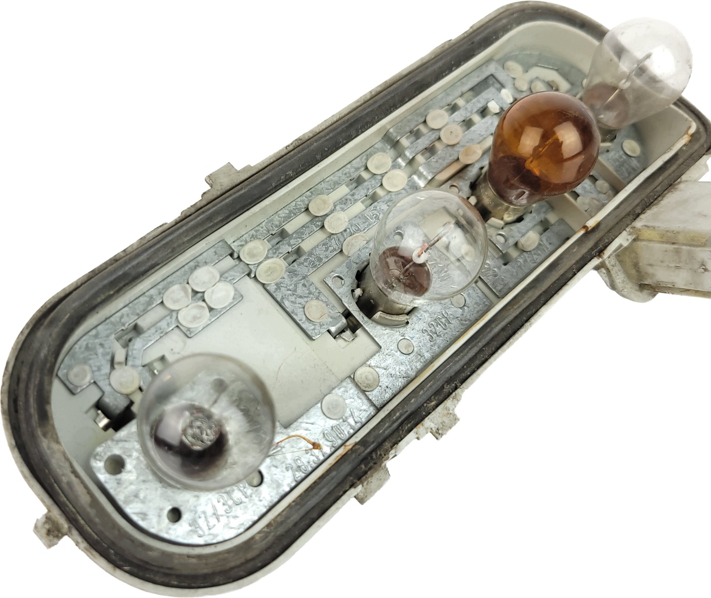 AUDI A4 B6 KOMBI light housing rear rear part left AVANT 8E9945257