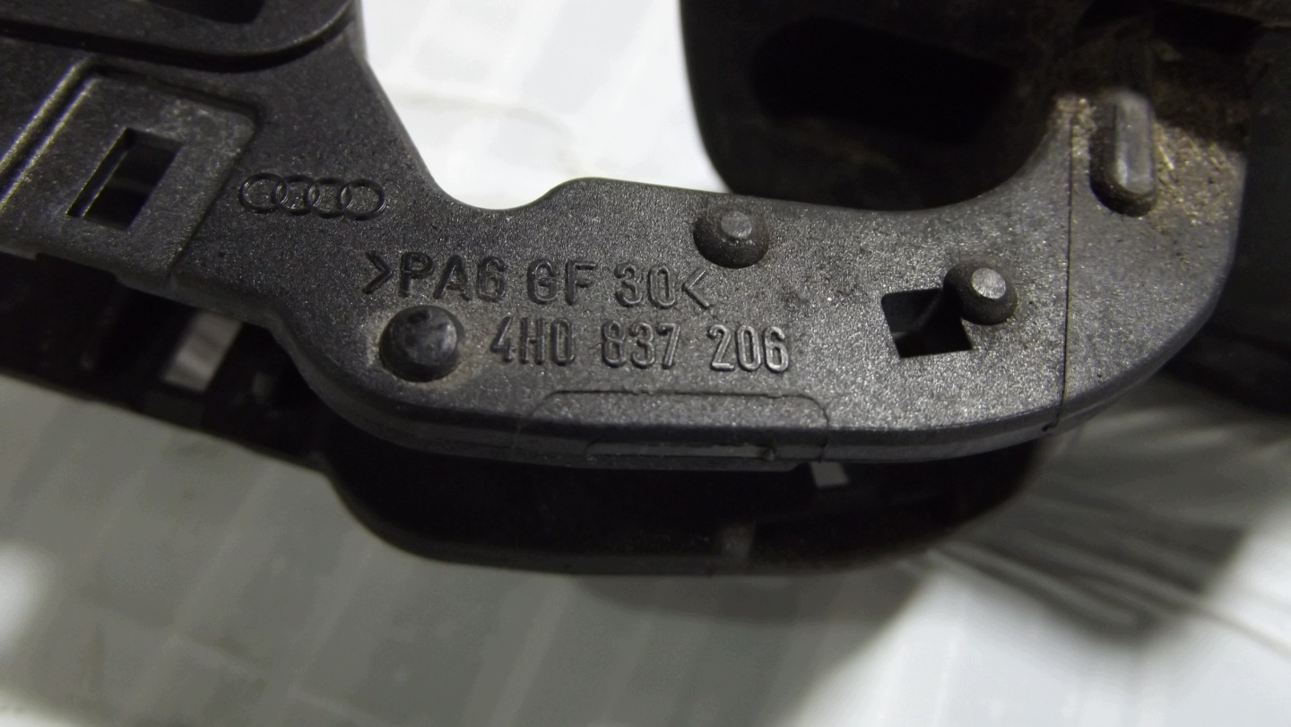 Audi A6 A7 A8 handle exterior door right 4H0837206