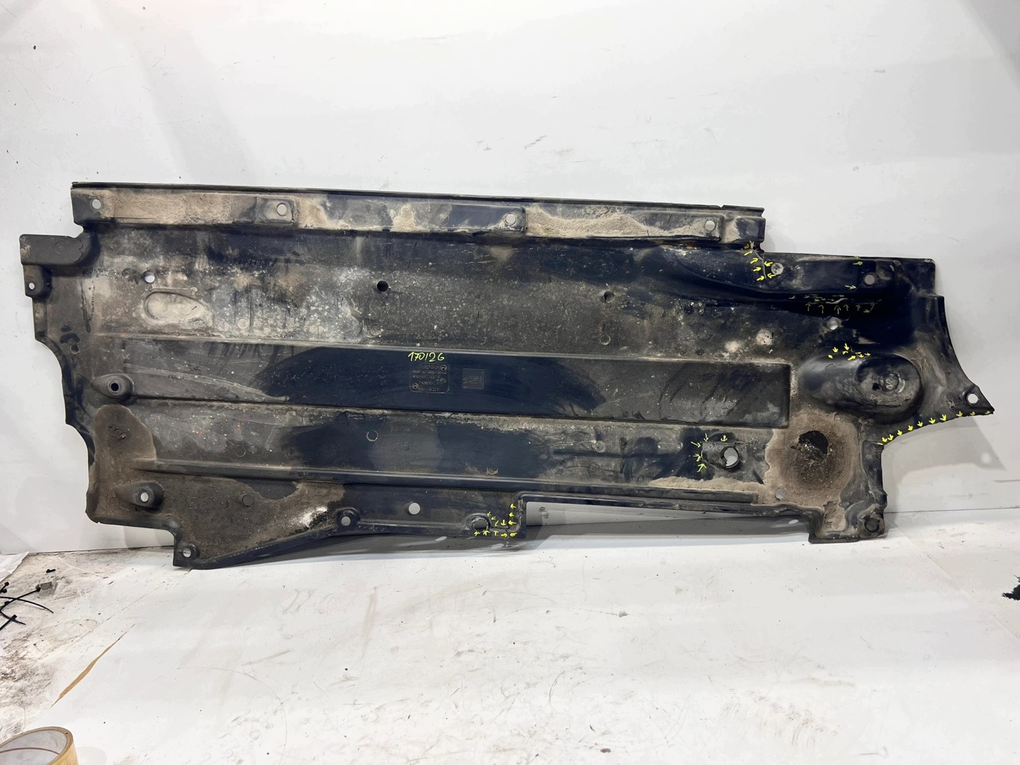 couverture protection soubassement gauche DUZA AUDI A6 C6 4F0825207C 170/26