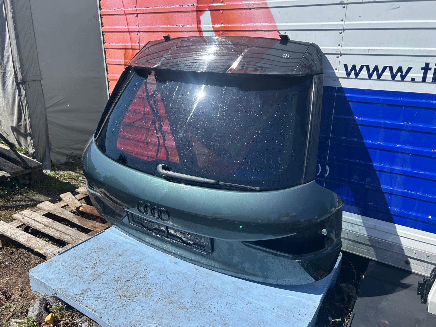 AUDI Q3 LIFT S-LINE boot doors LX6T