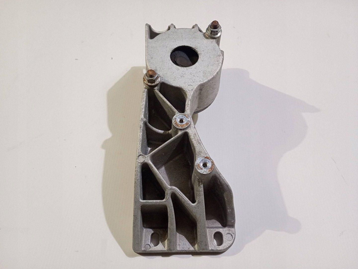 holder holder gearbox mount Maserati GranTurismo 2008