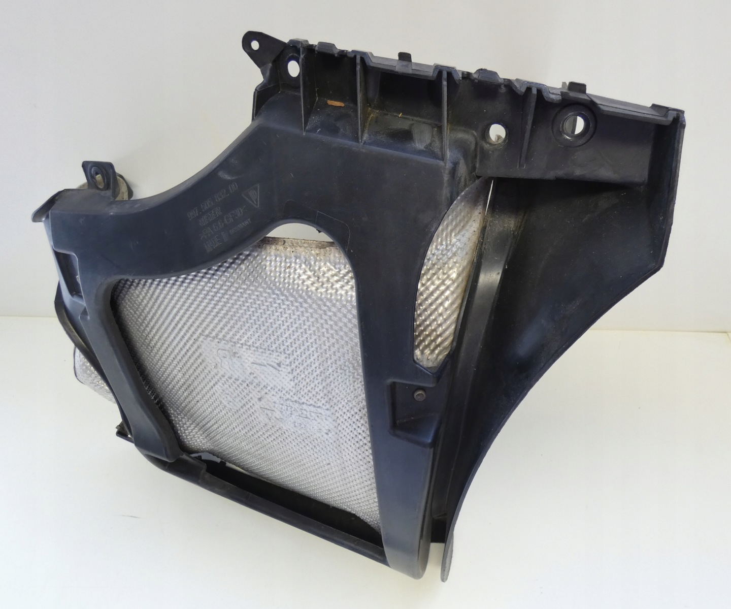 PORSCHE 911 997 99750583200 right right cover TERMICZNA bumper bracket