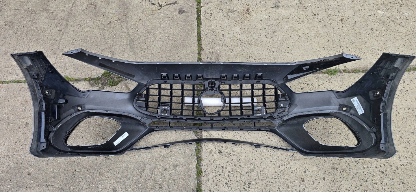Mercedes-Benz CLA C118 X118 front front bumper