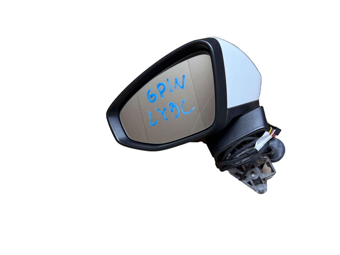 AUDI A3 8Y mirror left 6 PIN LY9C