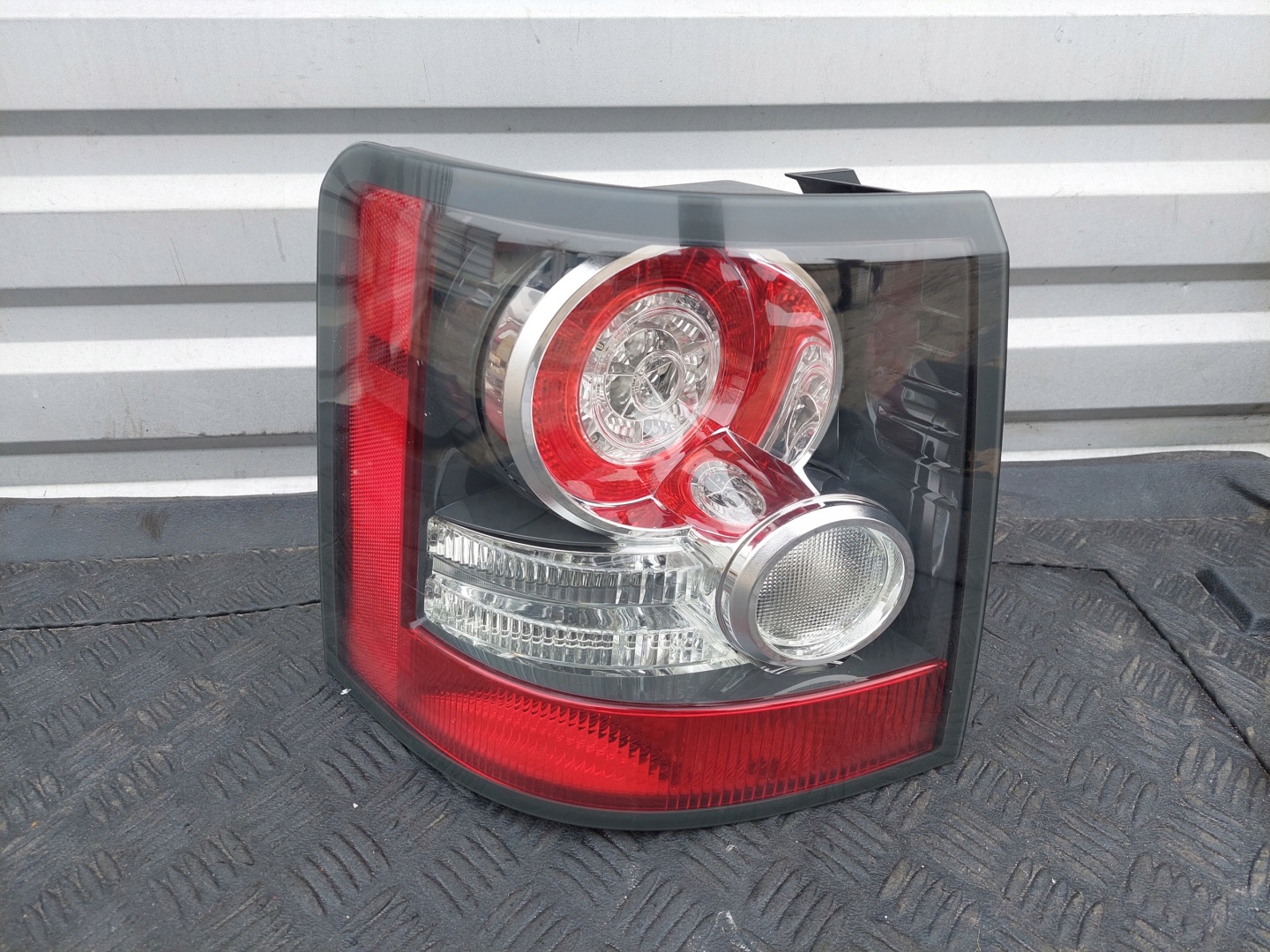 light rear part left rear left RANGE ROVER III SPORT L320 LIFT 3.0 D