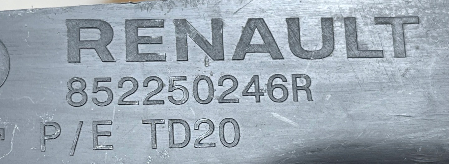 RENAULT TRAFIC III Support Support plaque Pare choc Gauche Arrière 852250246R