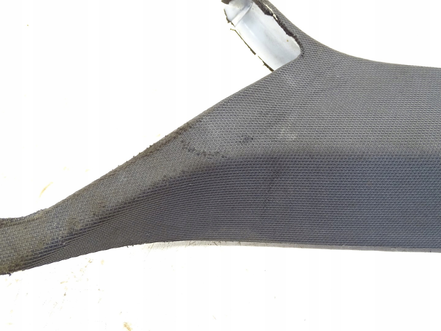 pillar side SLUPKA left front AUDI A4 B9 8W0867233B