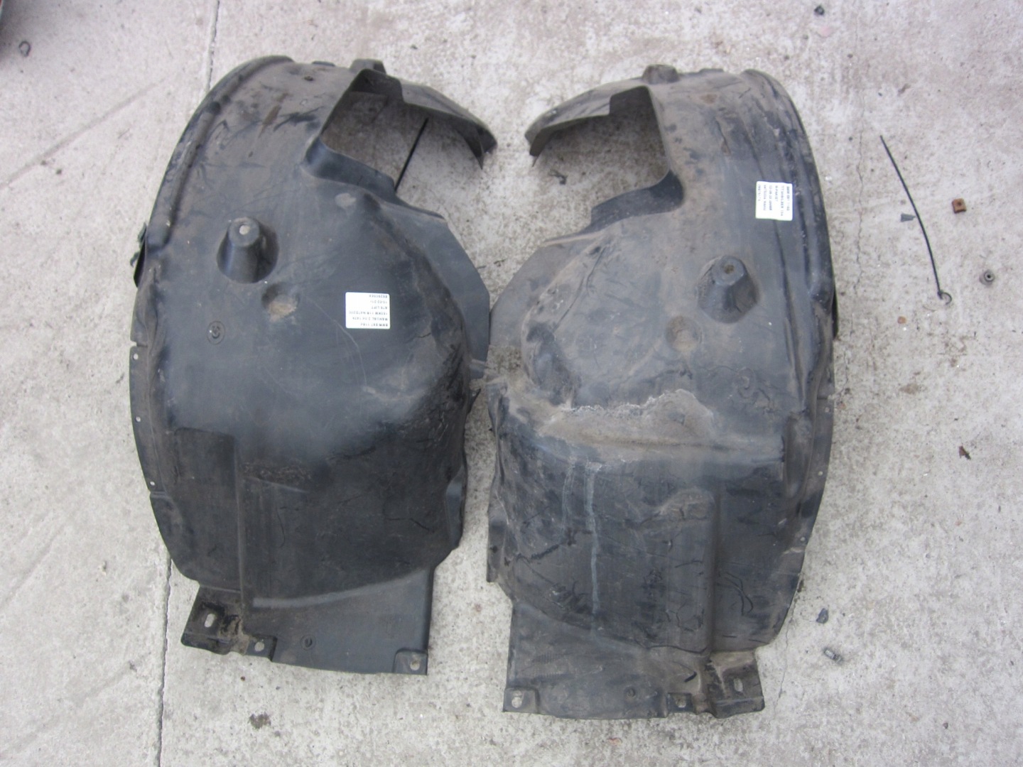 BMW E81 E87 Blende Abdeckung untere links rechts Radschale