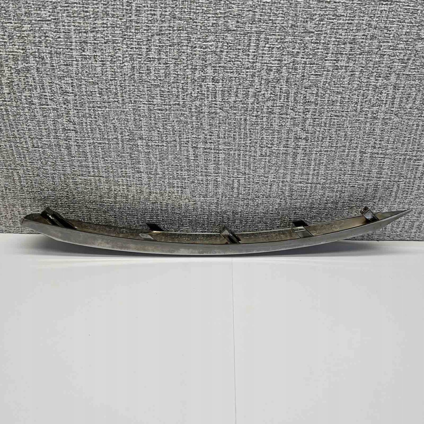 KIA moulding CHROM left bumper 86563-1W500