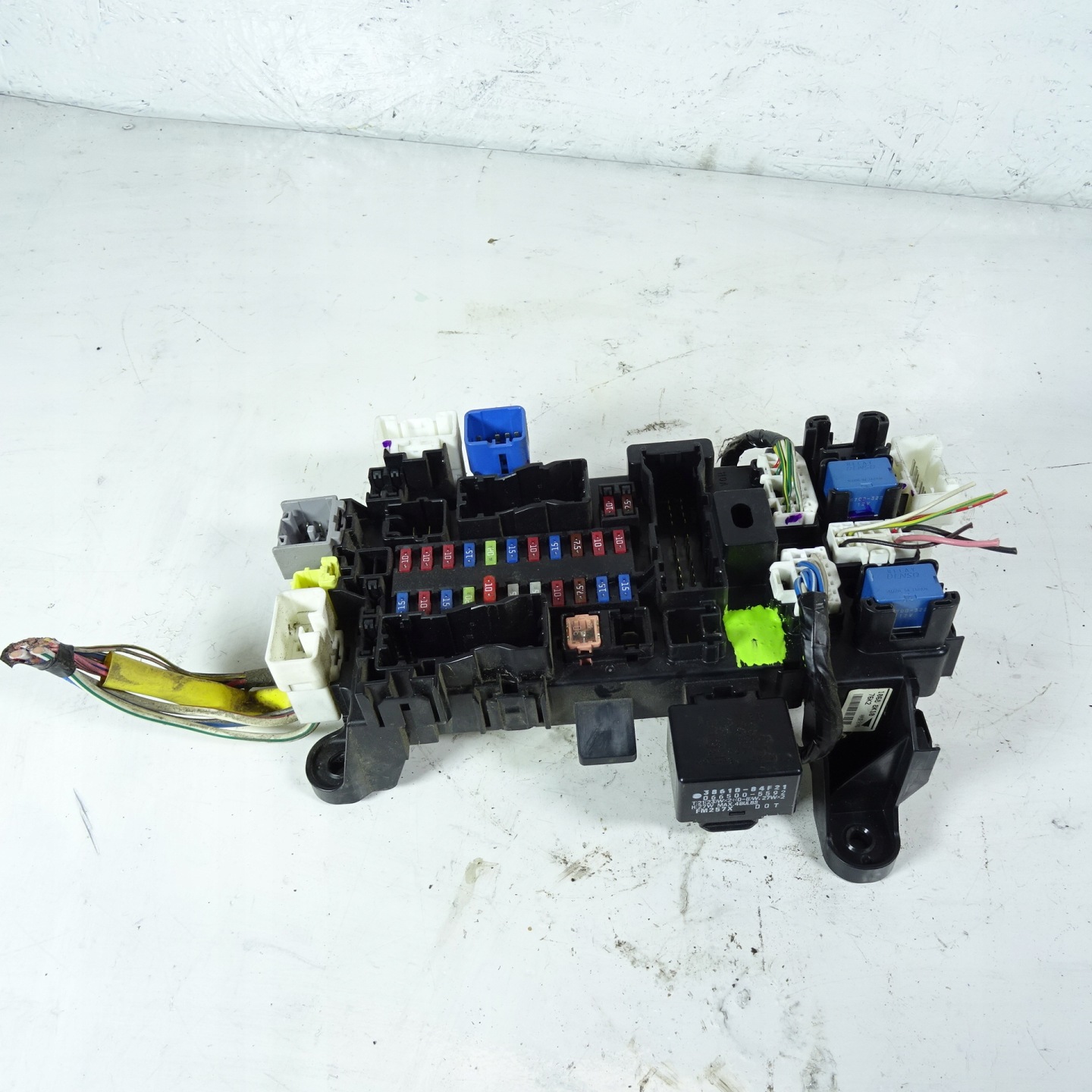 SUZUKI GRAND VITARA compartment fuse 1068 8K10