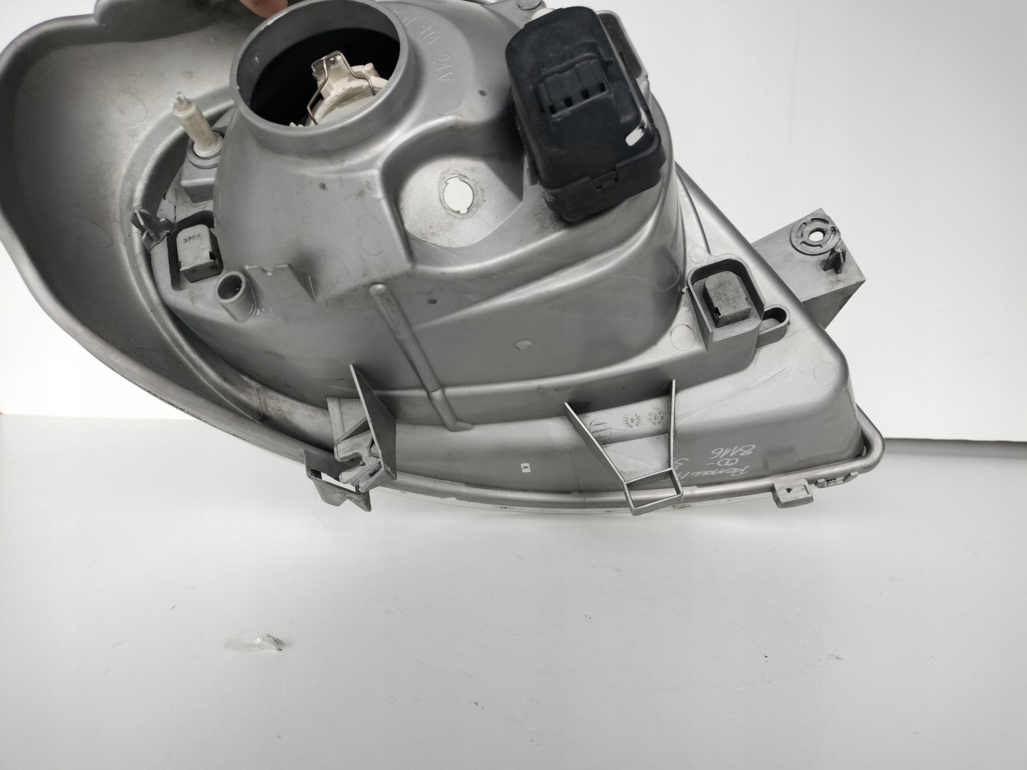 light left REFLEKTOR RENAULT TRAFIC OPEL VIVARO 00-07