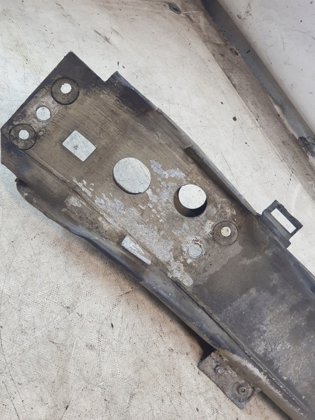 bumper support front front VOLVO V70 II 2.5T 03r.