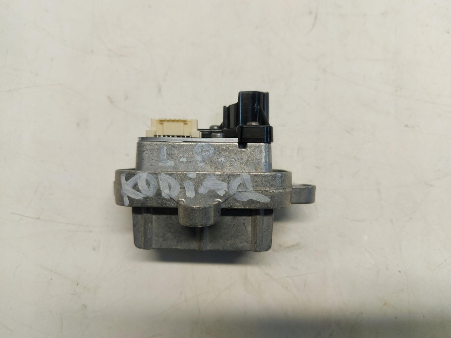 Skoda Kodiaq LIFT module LED left