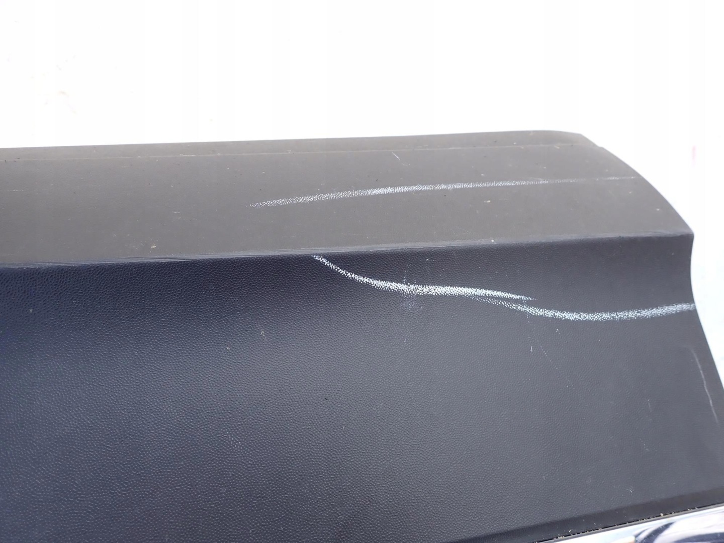 VW TIGUAN II 2 15-> moulding door right front