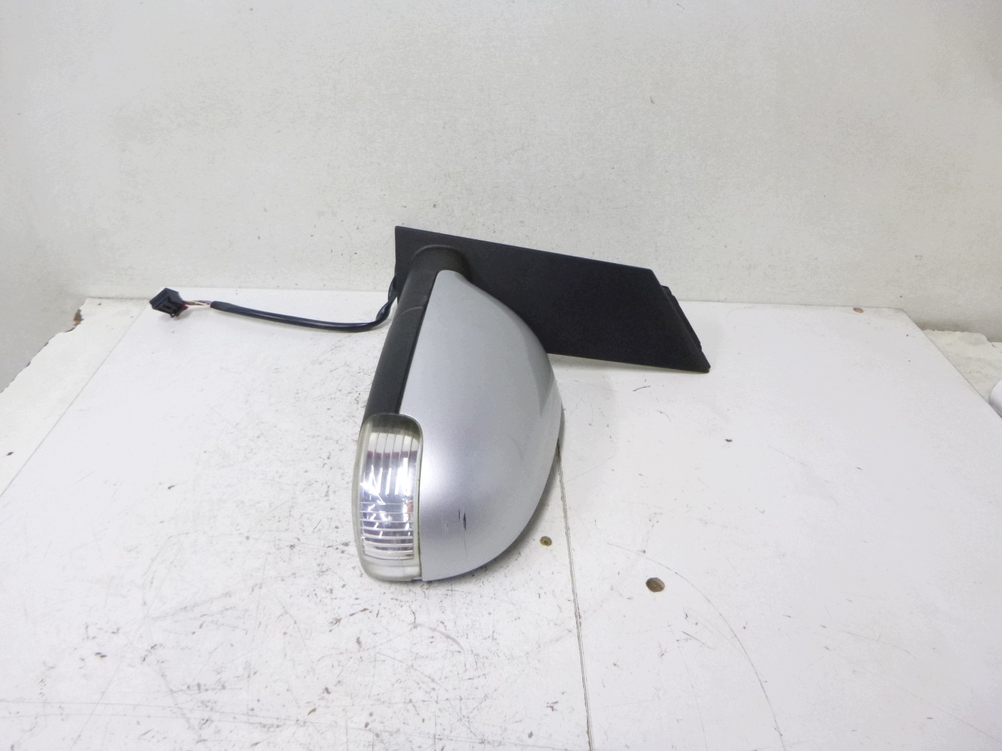 mirror left VW Touran and 2003-2010 6-PIN LA7W OE