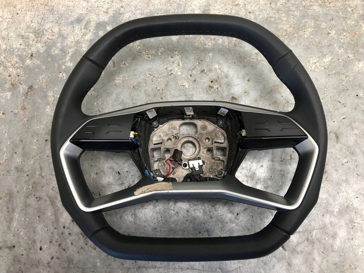 steering wheel, leather MULTIFUNKCJA DOTYKOWA with shifting AUDI Q4 E-TRON 89A419091H