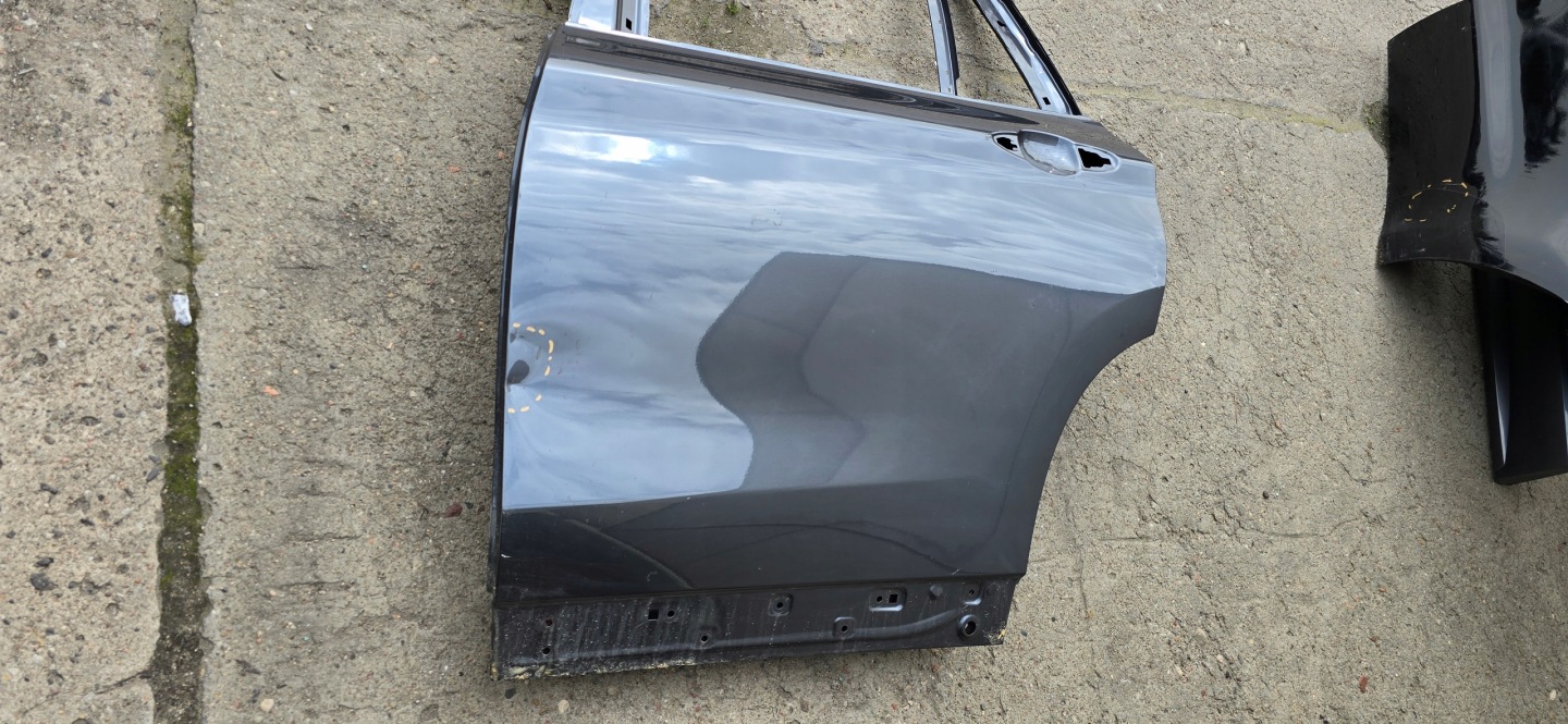 BMW X1 F48 TÜR HINTEN LINKS