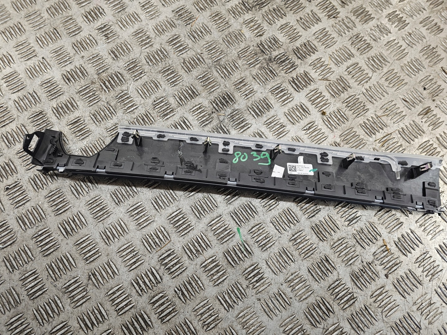 MERCEDES A-class 177 DEKOR frame LED DEKOR cover moulding A1776808101