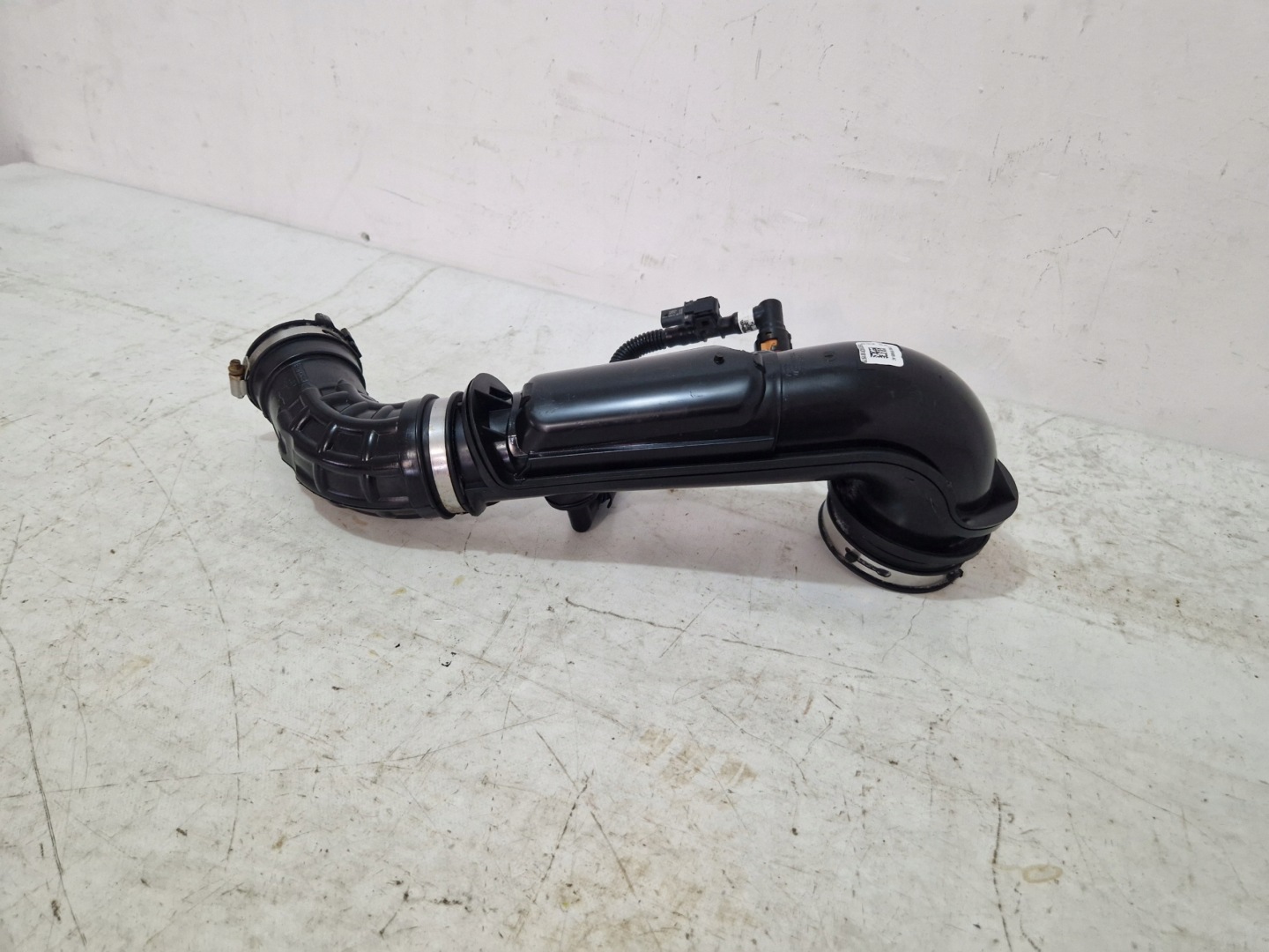 FORD EXPLORER MK6 2020- wiring pipe air L1M39F805AC