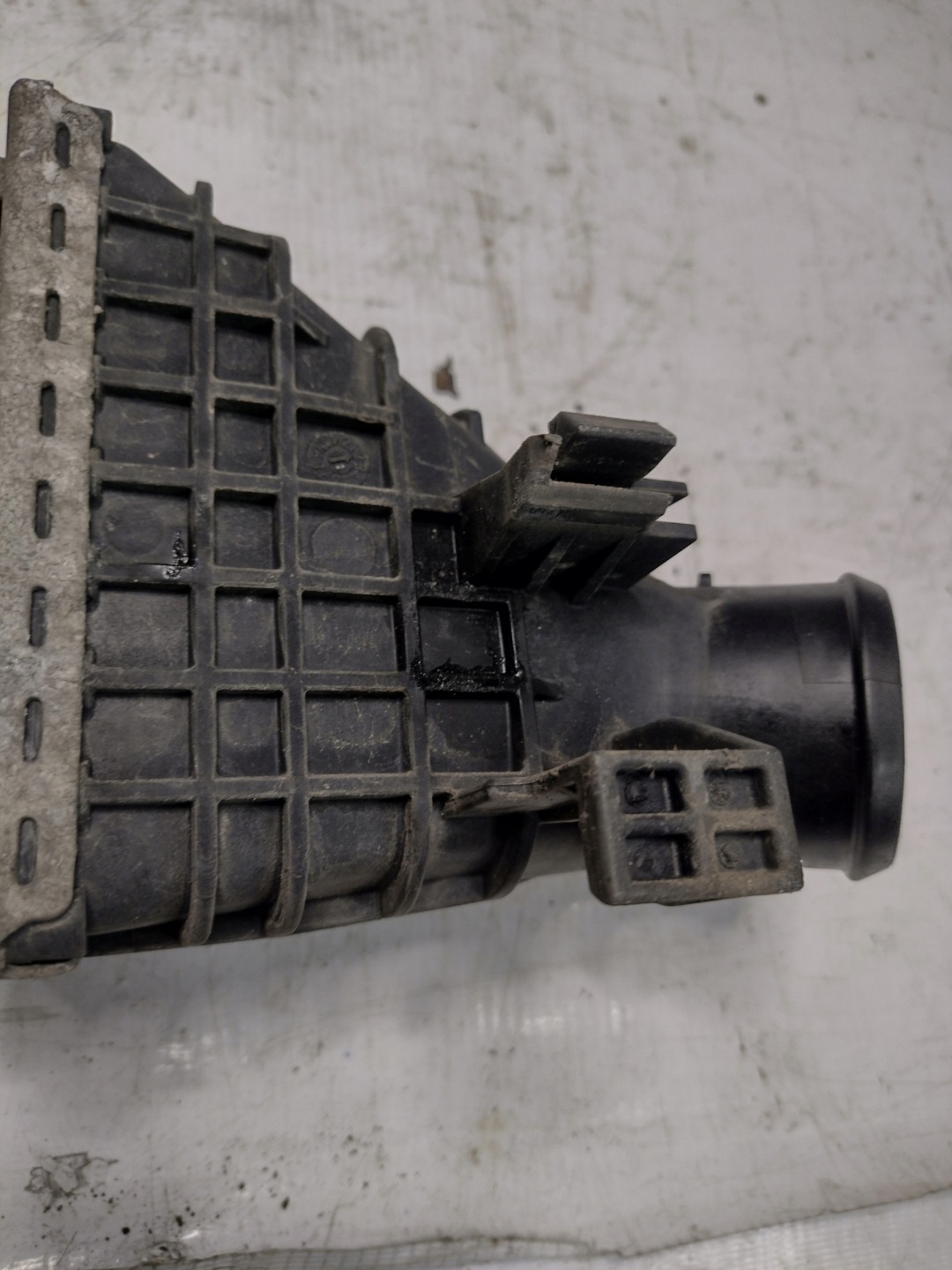 Intercooler Dodge Journey 2,0CRD P5887001