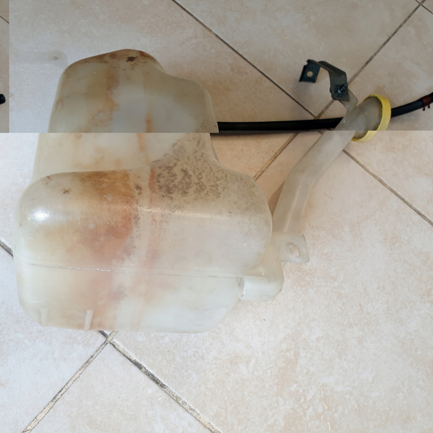 serbatoio LIQUIDO LAVAFARI NISSAN SERENA VANETTE Originale