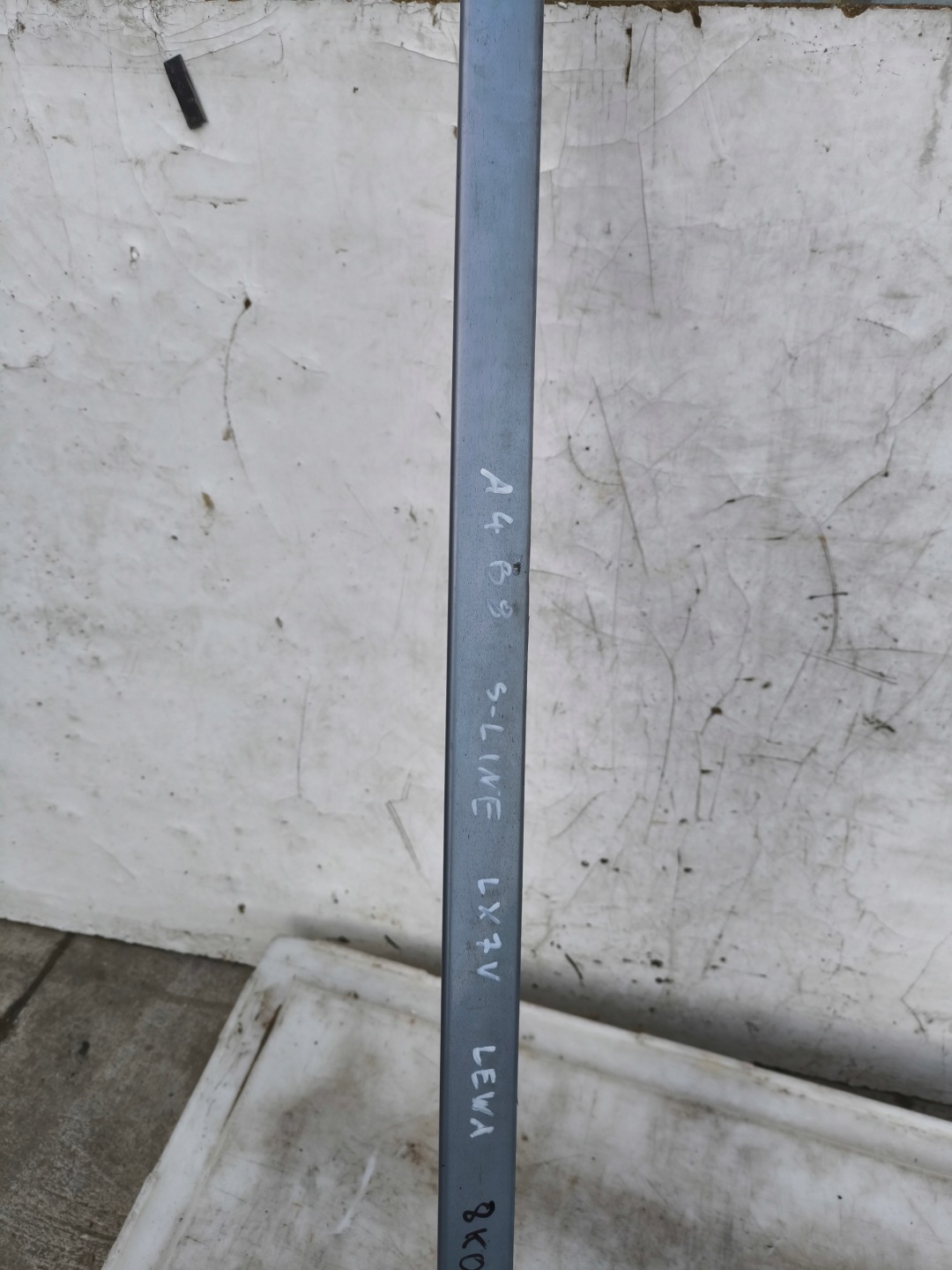 moulding threshold left AUDI A4 B8 S LINE 8K0854931A LX7V original !!!