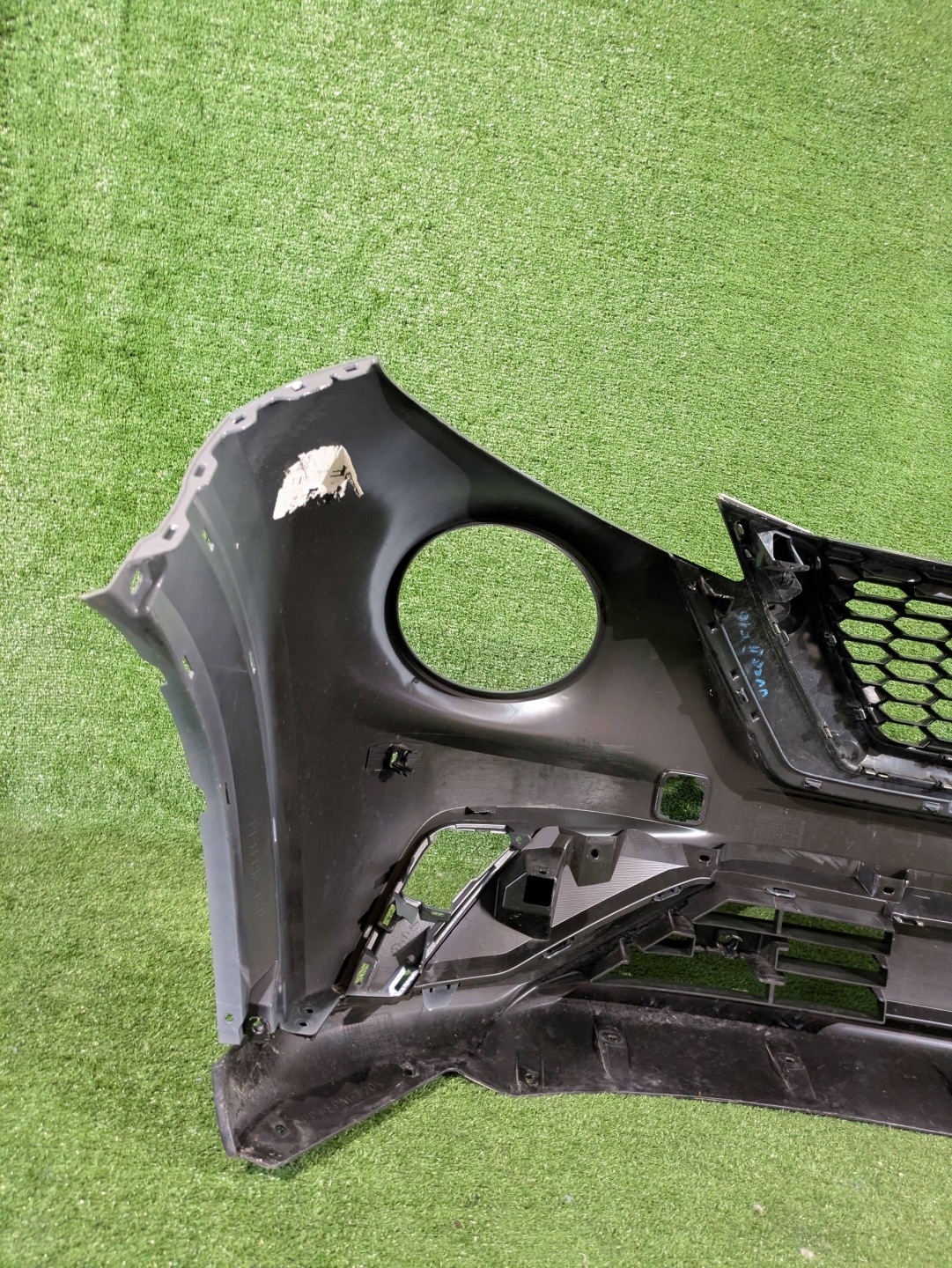front bumper front NISSAN JUKE II F16 19- NR.Z8779