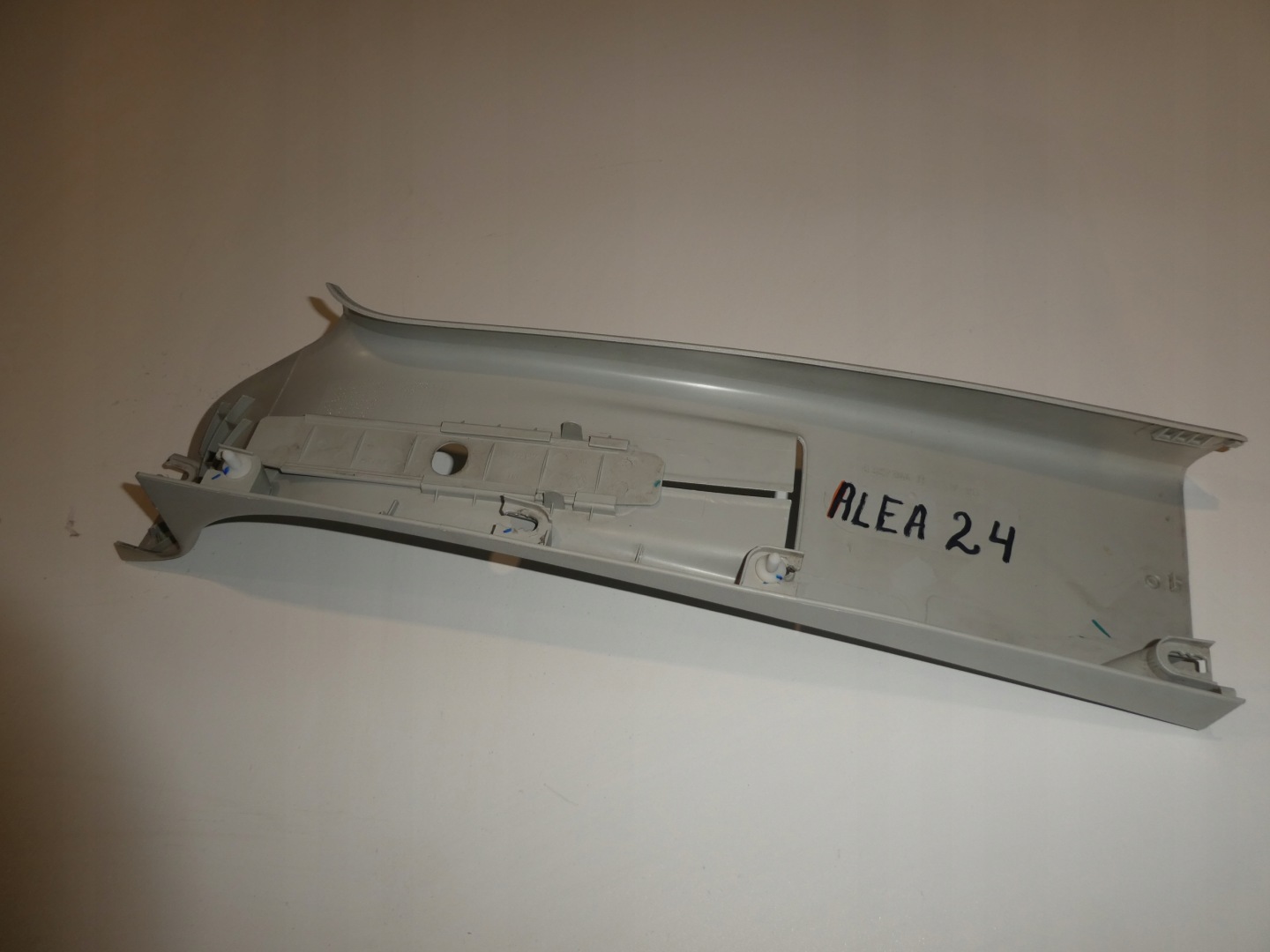 BLENDE ABDECKUNG SLUPKA RECHTS VW T5 LIFT 7E0867244B
