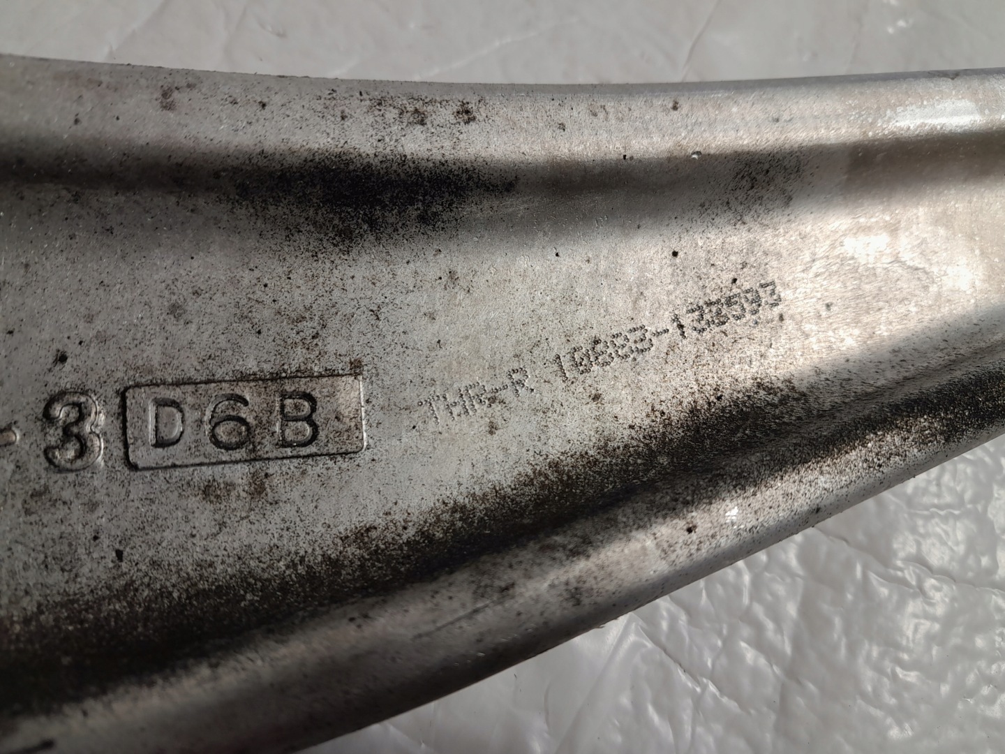 HONDA ODYSSEY V 18- Querlenker rechts heck 52510-THR-A02