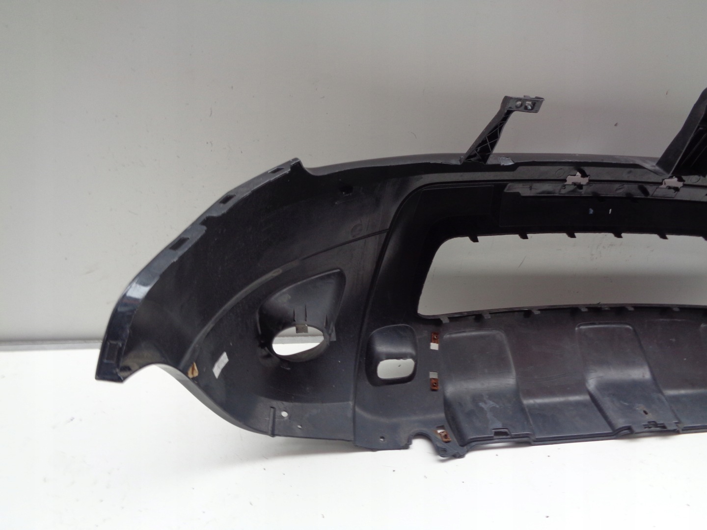 FRONTSTOSSSTANGE DACIA DUSTER 10- NR 24399