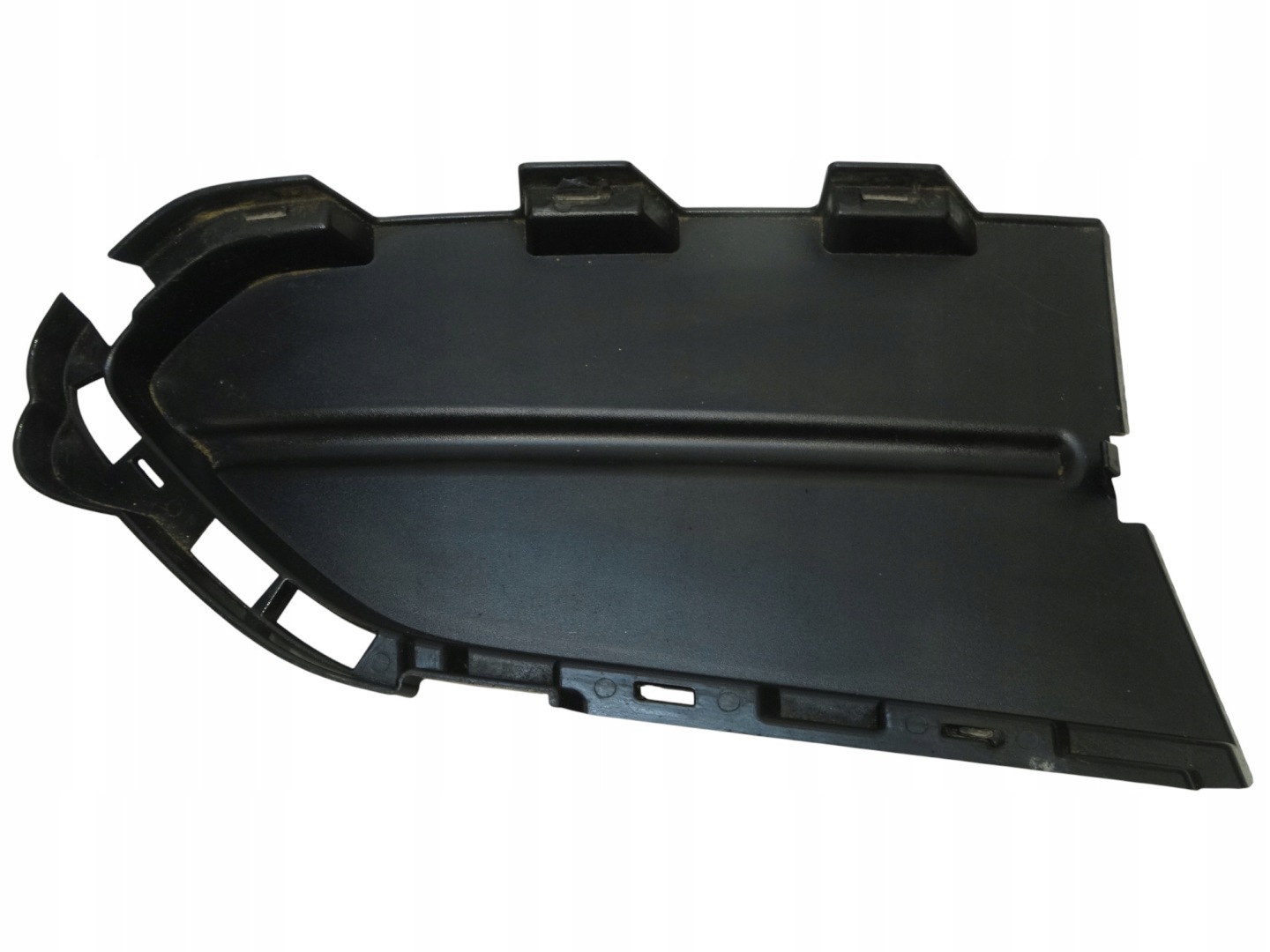 spoiler of a bumper grid right front AUDI A8 S8 4H0807152C