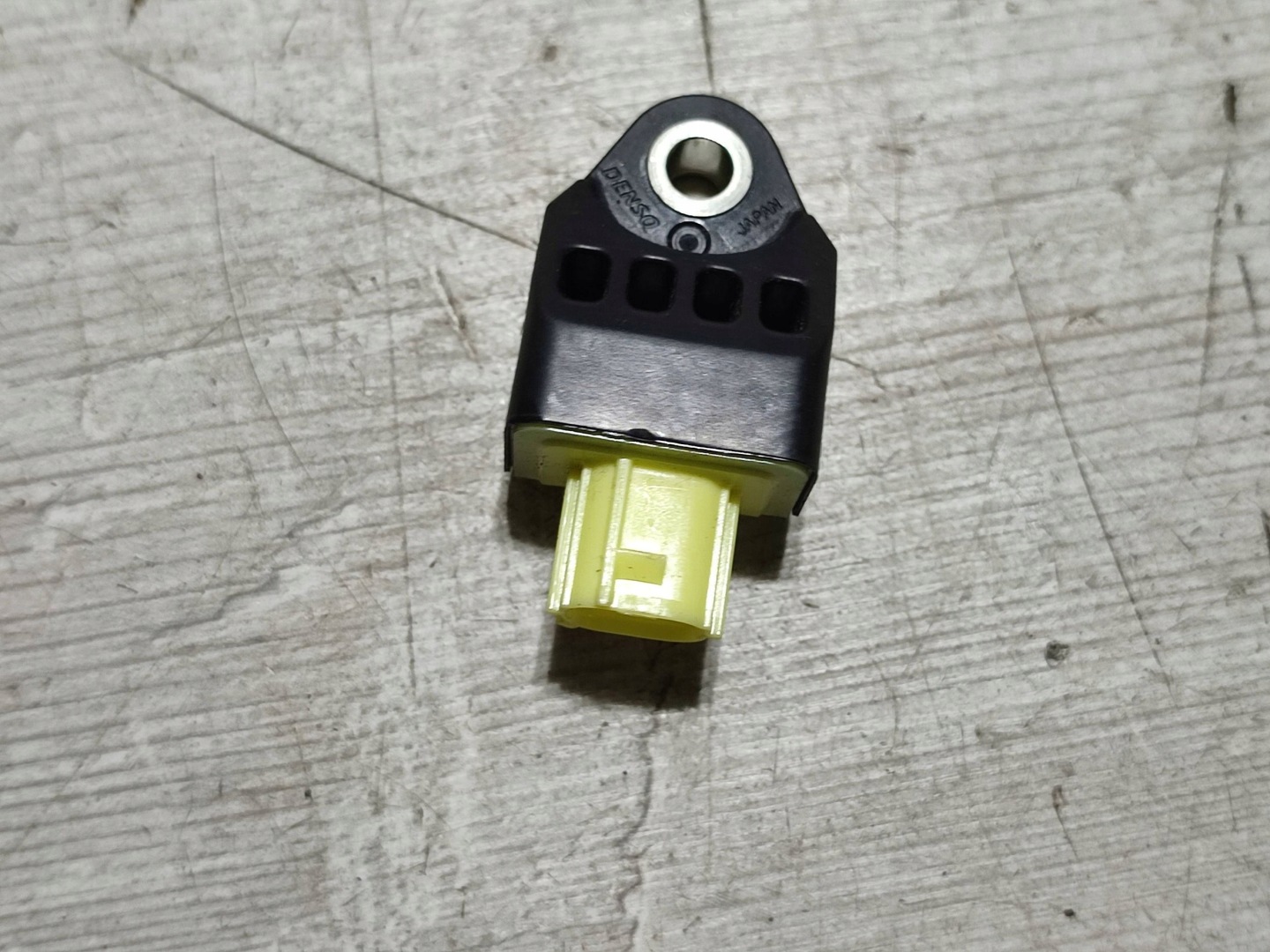 Lexus RC 2019 impact sensor airbag
