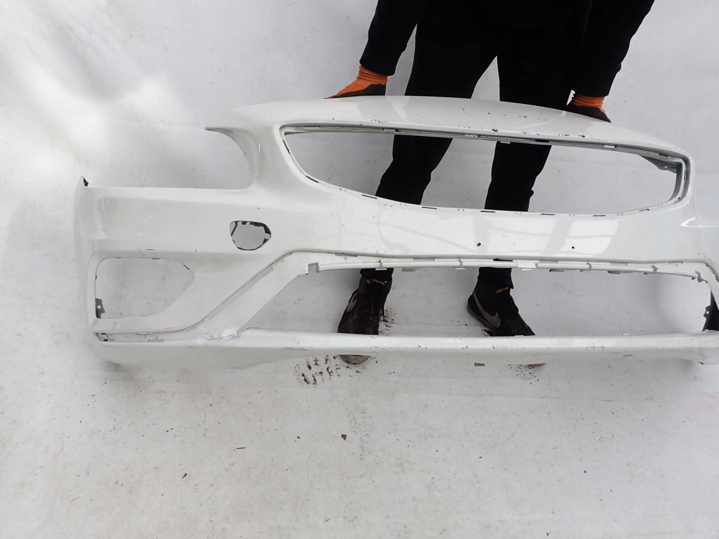 VOLVO V60 and 1 S60 II 2 R-design LIFT 13-18 bumper front front