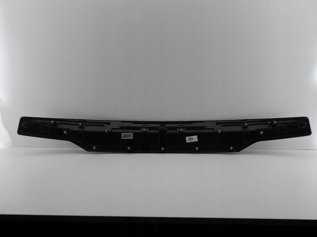 POLESTAR II 20- cap bonnet moulding