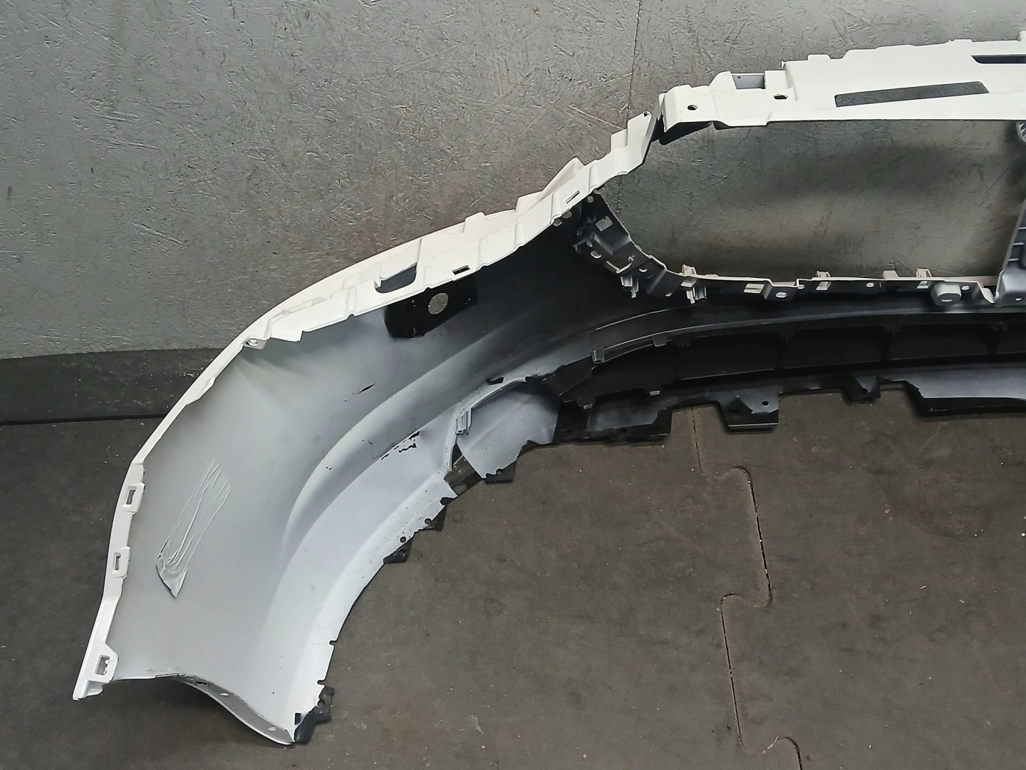 bumper front MAZDA 3 III BP LIFT 19- HB