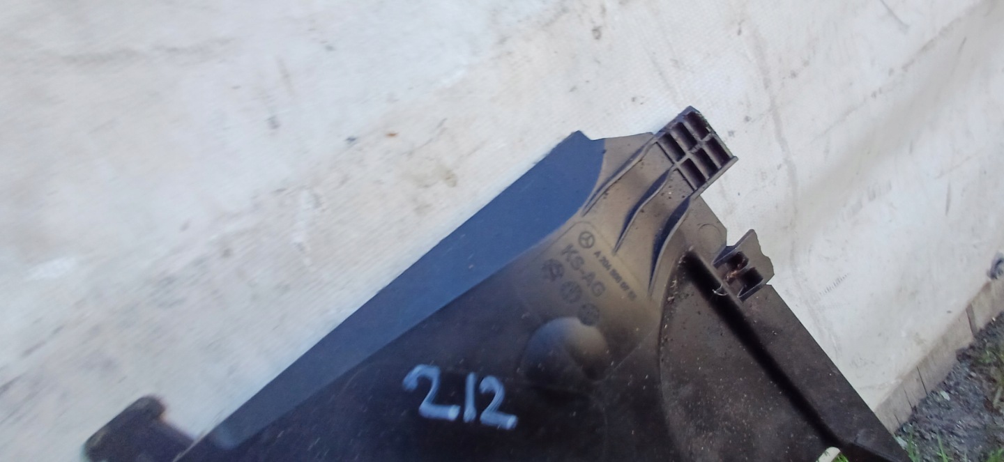 MERCEDES W212 2.2 CDI ventilátor chladiče A2045000755