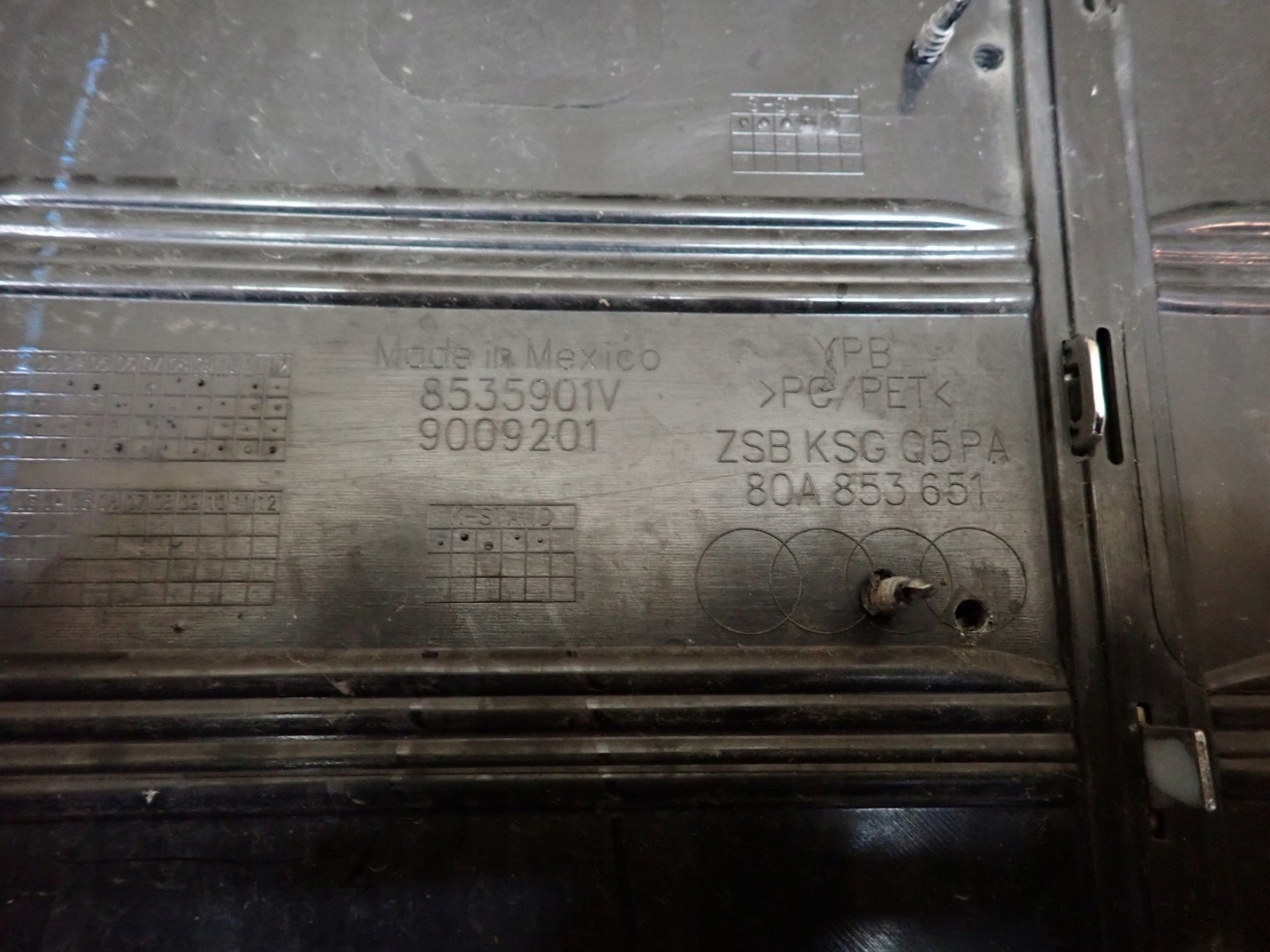 GRILL AUDI SQ5 2 II 80A FYB LIFT 2021- 80A853651