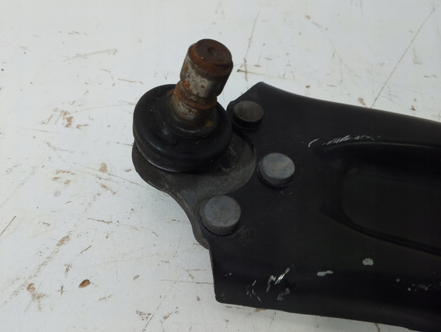 OPEL CROSSLAND arm front left (Q126)