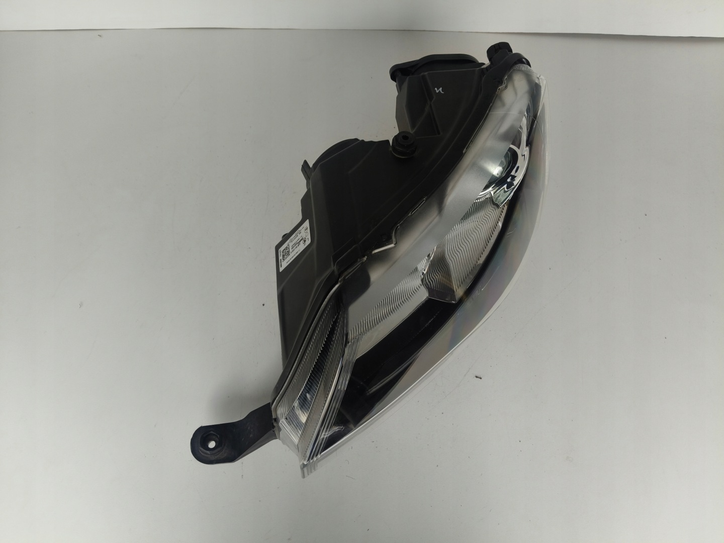 light left REFLEKTOR SKODA RAPID 5JA 12- XENON