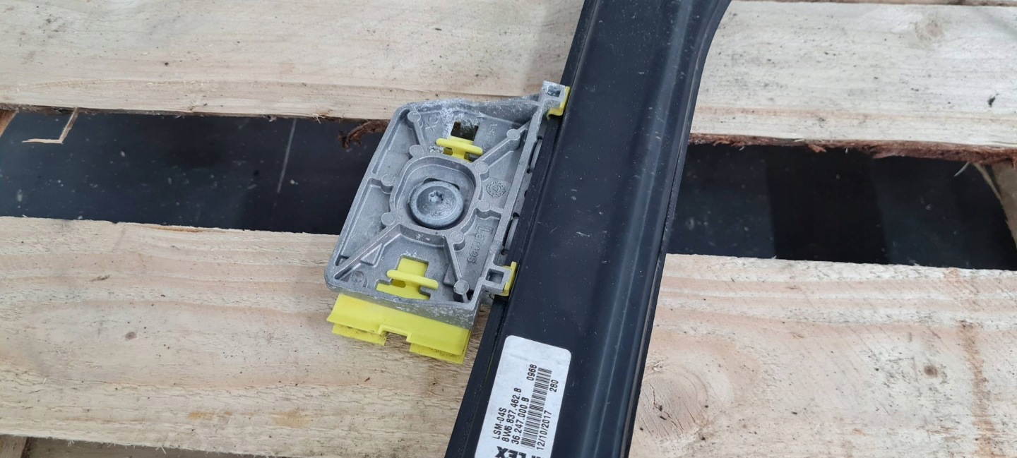 S5 A5 8W window regulator mechanism right front COUPE 8W6837462B