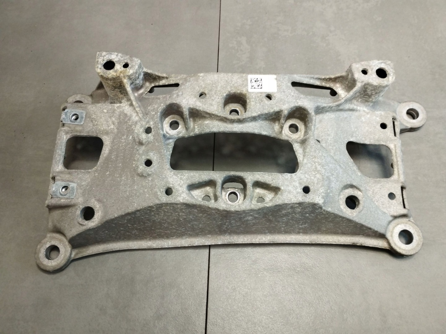 Audi A4 B9 2017 2.0 TFSI holder LOZE gearboxes 8W0399262AE