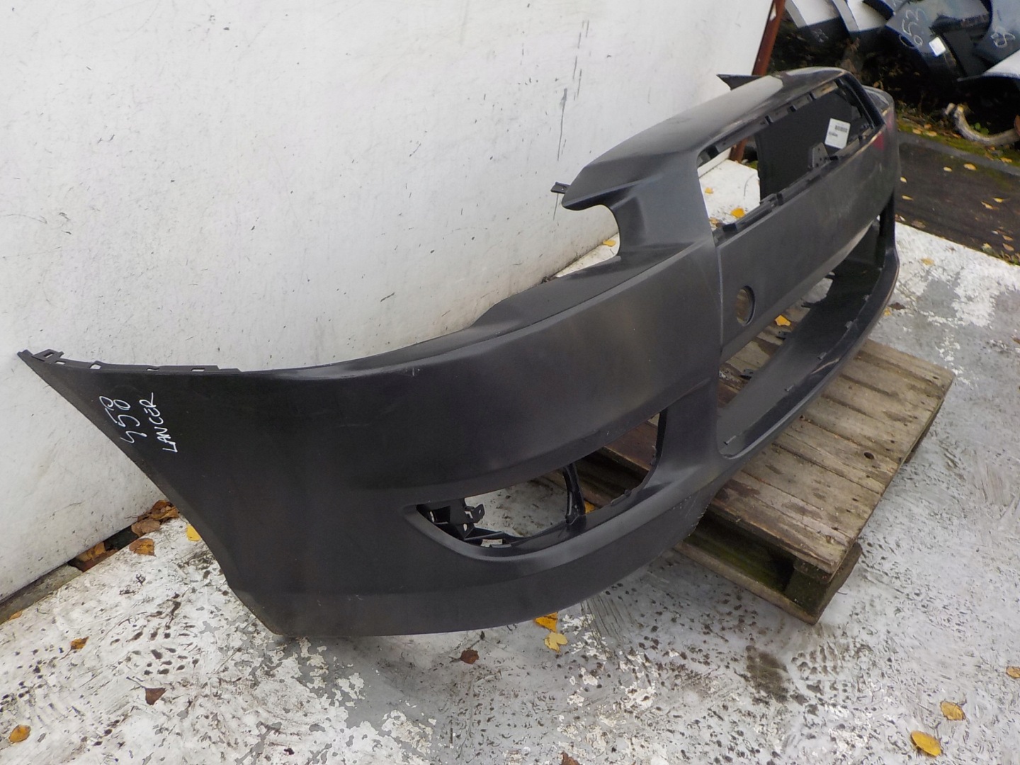 458 MITSUBISHI LANCER X nárazník předek přední