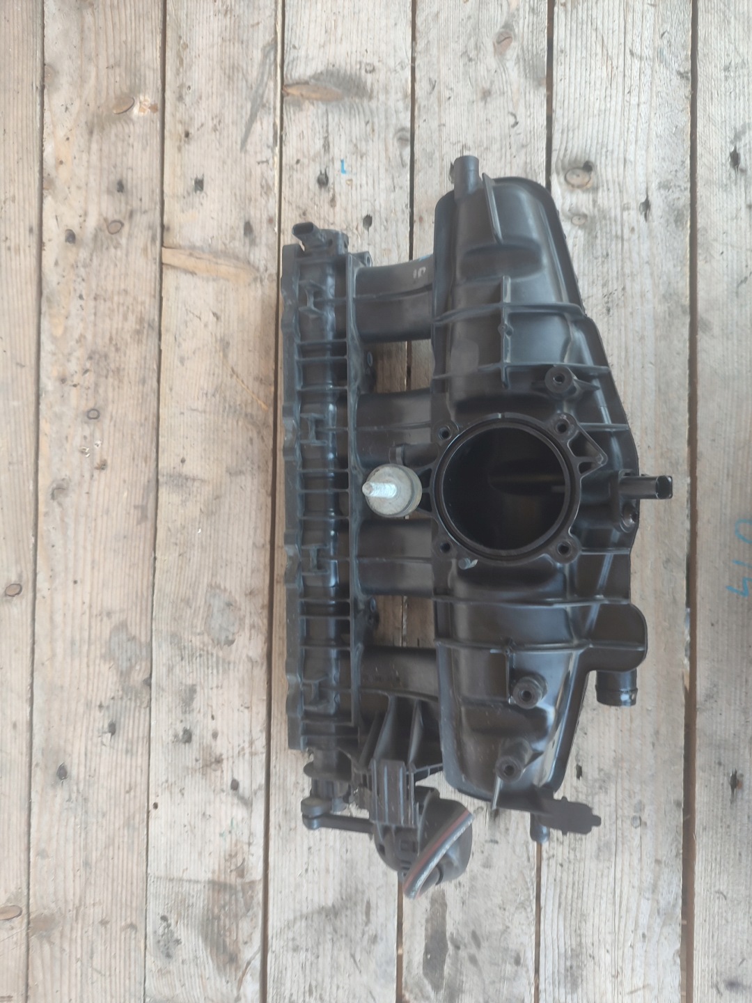 intake manifold AUDI A4 B8 A5 2.0 TFSI 06H133185BH