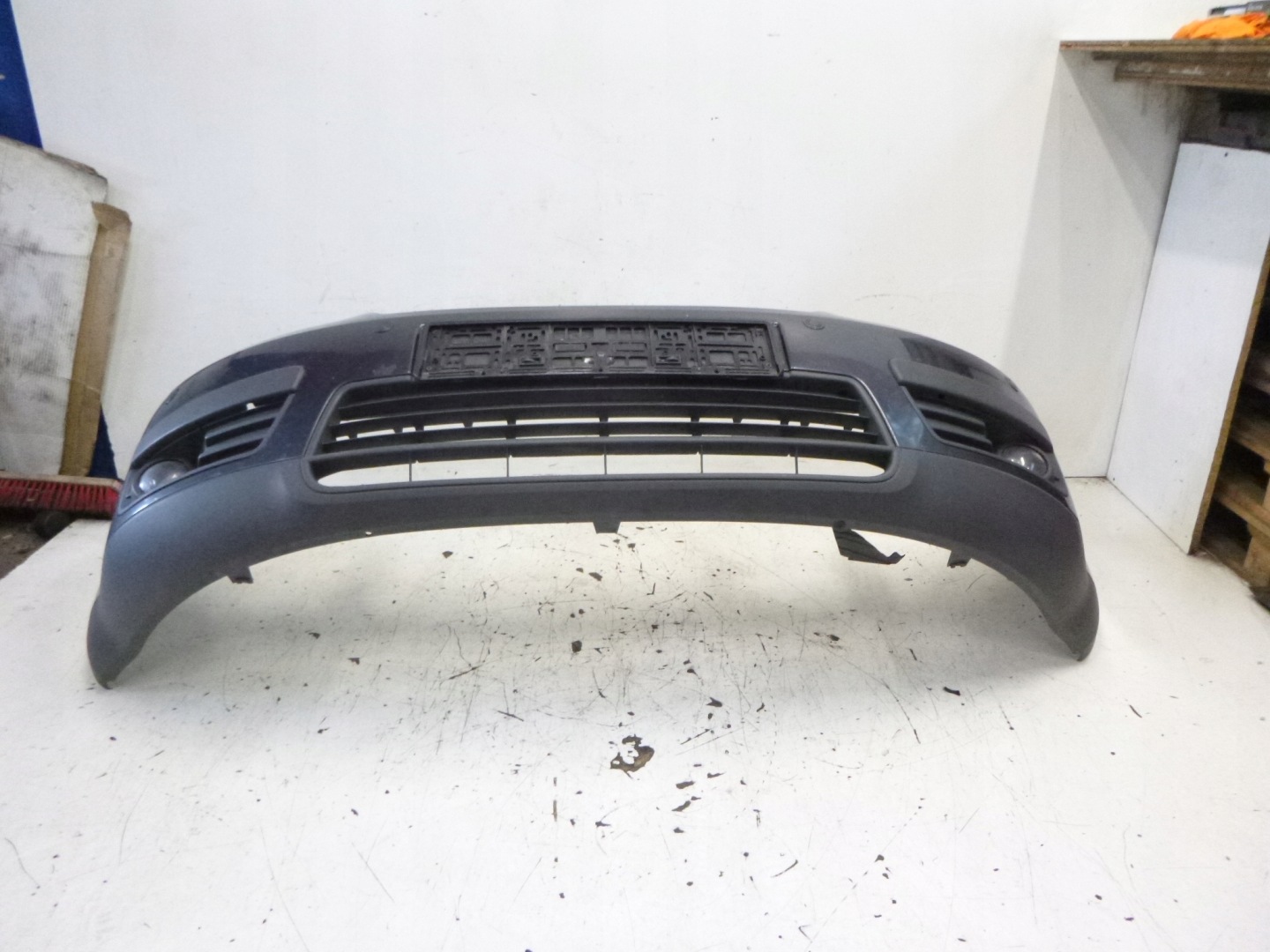 bumper front FORD C-MAX 03-07 Lakier H3