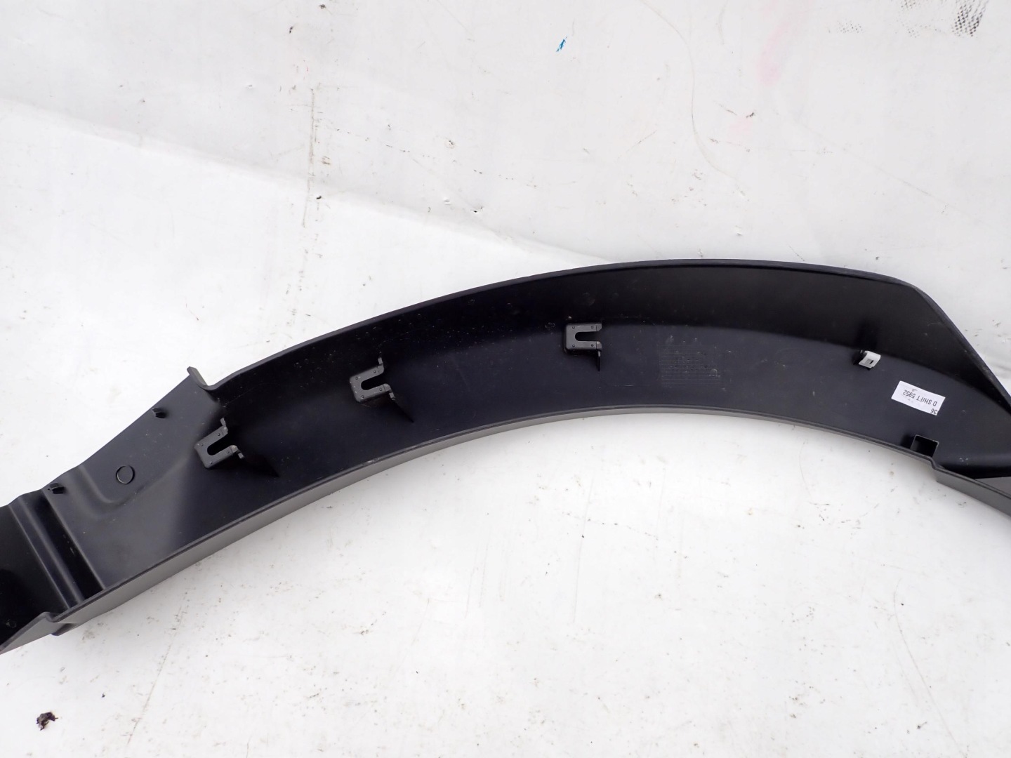 LAND ROVER DISCOVERY V 17- moulding right rear part