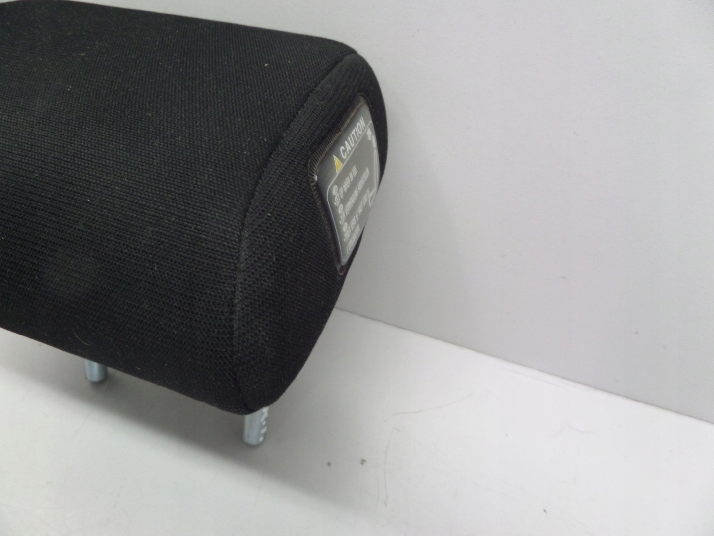 rest central rear part MAZDA 3 BK HB 03-09