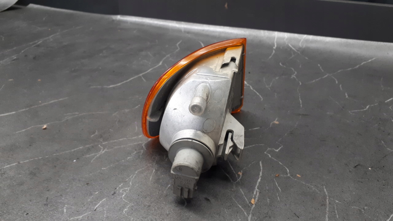 indicator left VOLKSWAGEN POLO 6N 6K5953049B