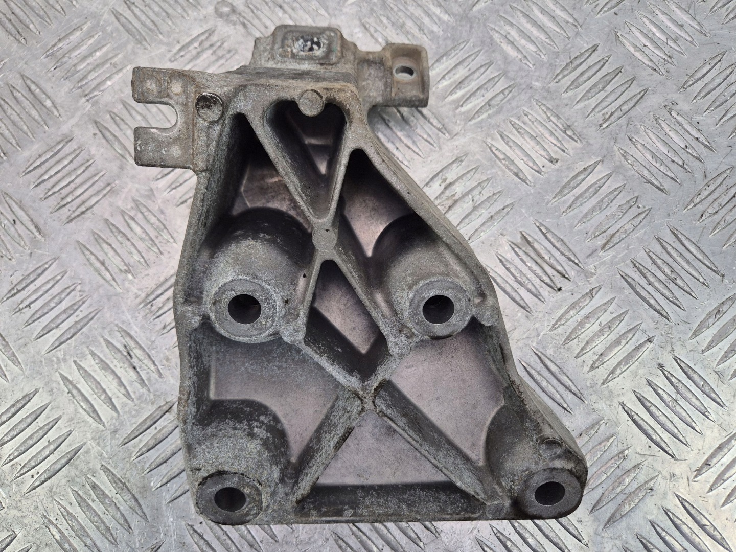 engine mount BMW X1 E84 20i 6788357 N20B20A