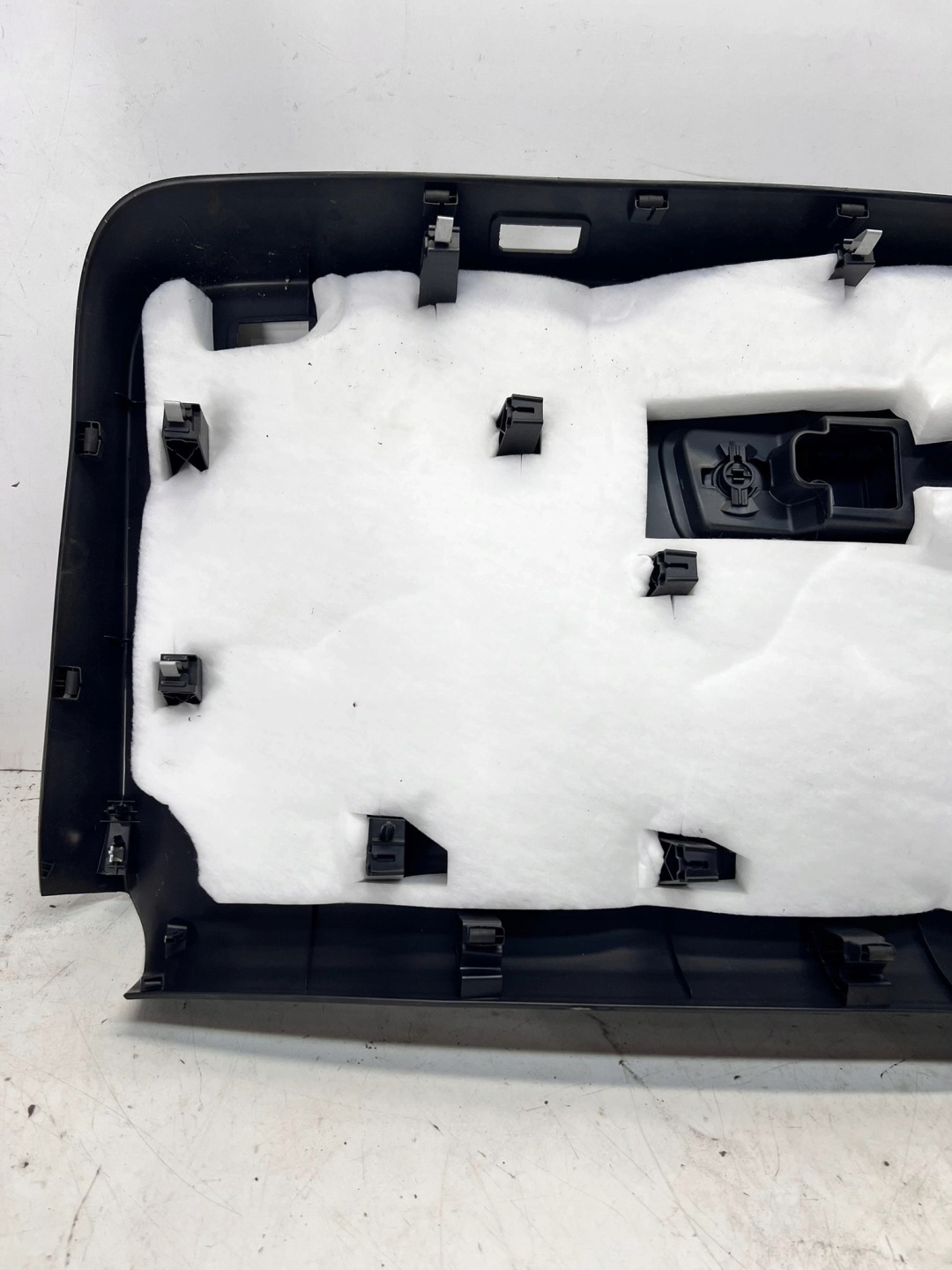 upholstery bonnet boot rear part AUDI Q7 4M 4M0867973E