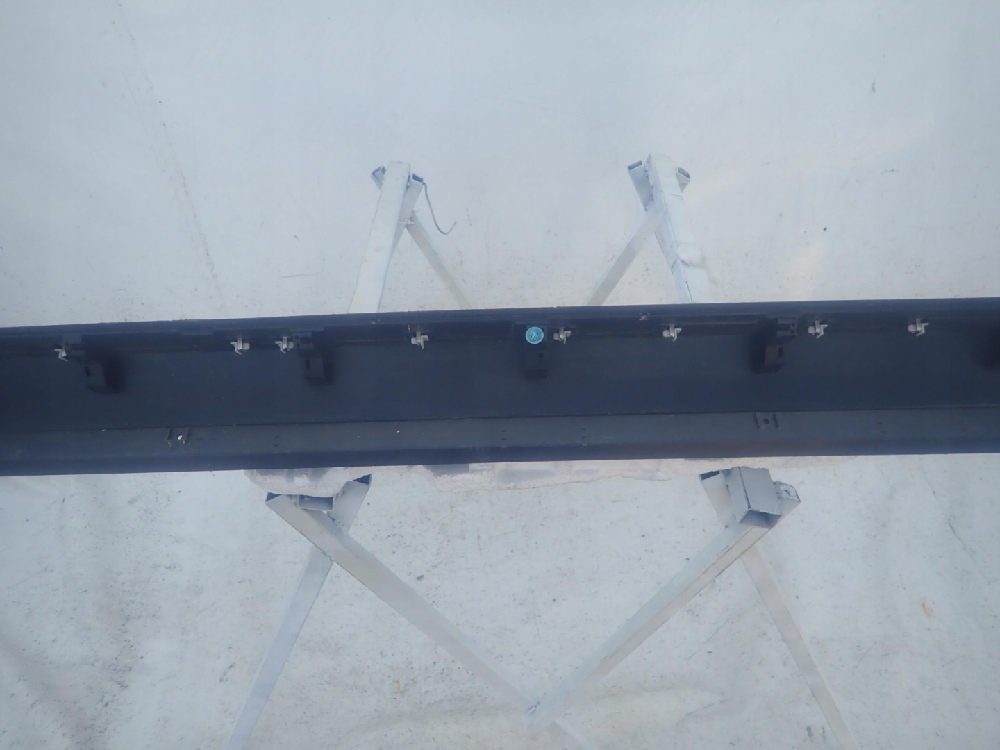 C-CROSSER OUTLANDER 4007 threshold left moulding left